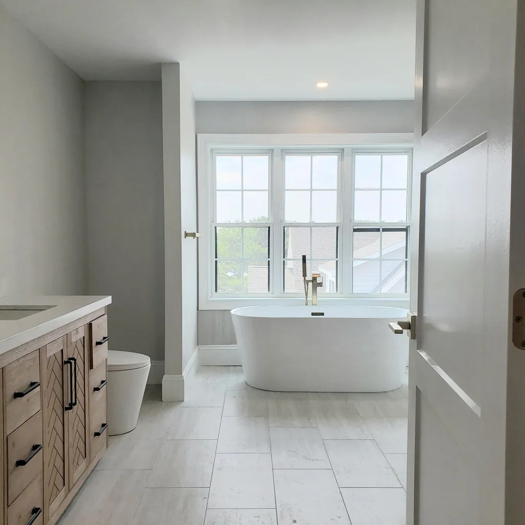 188 E Grand Avenue Old Orchard Beach ME 04064