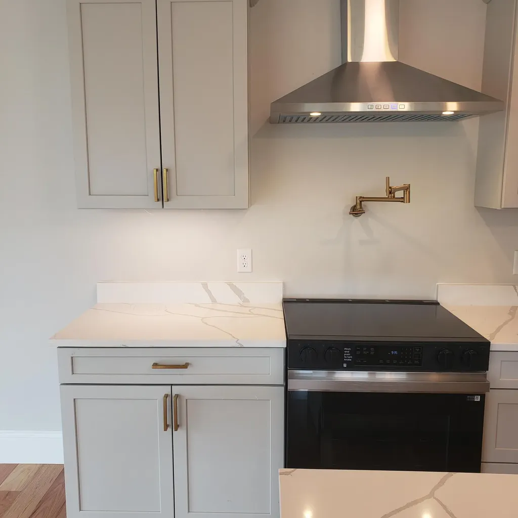 188 E Grand Avenue Old Orchard Beach ME 04064