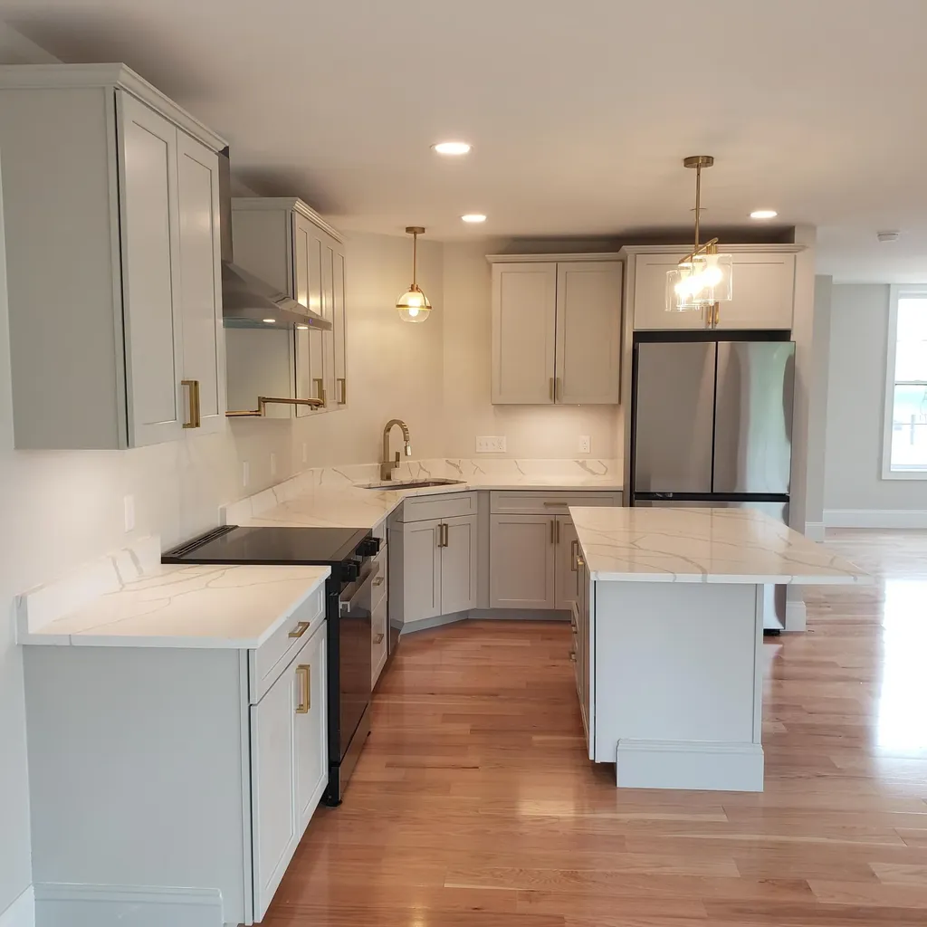 188 E Grand Avenue Old Orchard Beach ME 04064