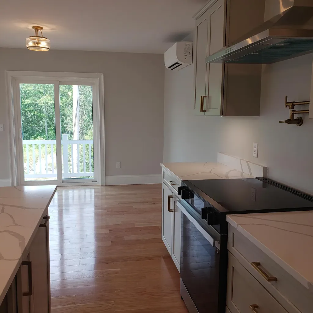 188 E Grand Avenue Old Orchard Beach ME 04064