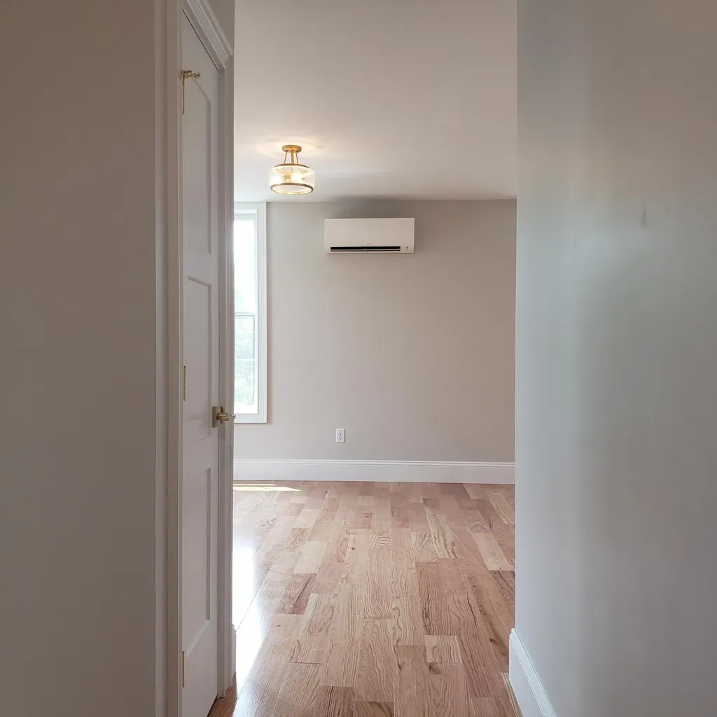 188 E Grand Avenue Old Orchard Beach ME 04064