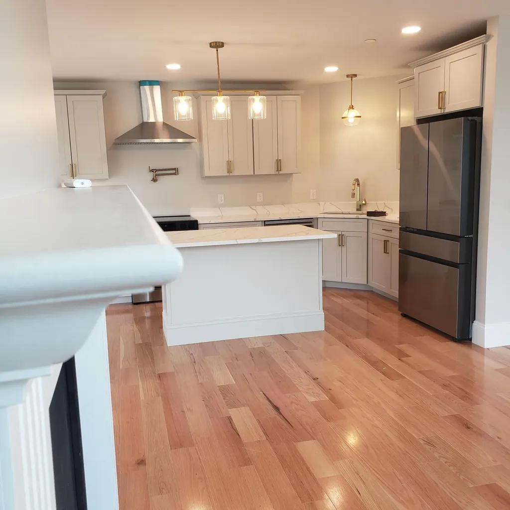 188 E Grand Avenue Old Orchard Beach ME 04064
