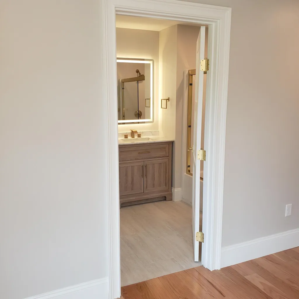 188 E Grand Avenue Old Orchard Beach ME 04064