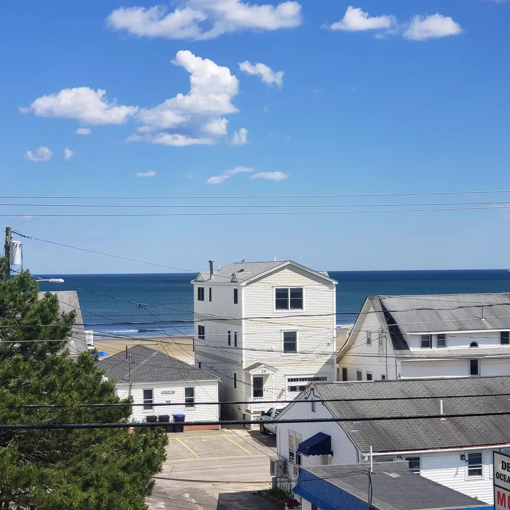 188 E Grand Avenue Old Orchard Beach ME 04064