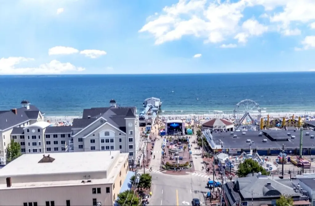 188 E Grand Avenue Old Orchard Beach ME 04064