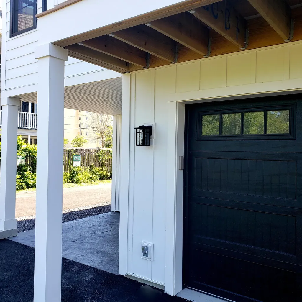 188 E Grand Avenue Old Orchard Beach ME 04064