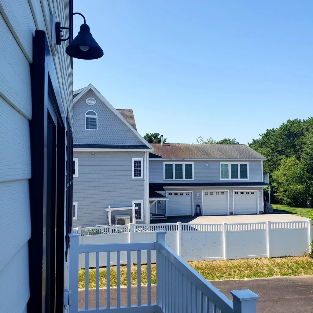 188 E Grand Avenue Old Orchard Beach ME 04064