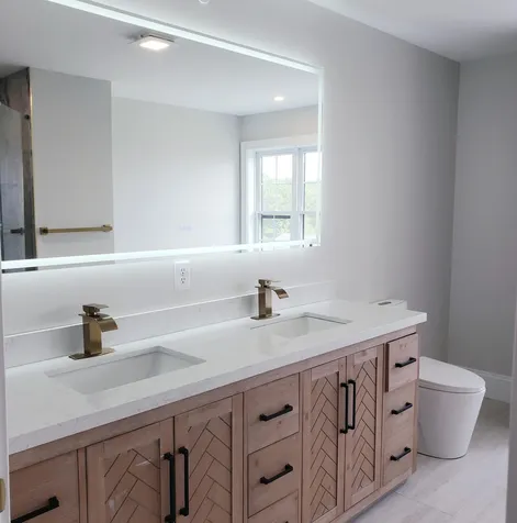 188 E Grand Avenue Old Orchard Beach ME 04064