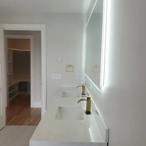 188 E Grand Avenue Old Orchard Beach ME 04064