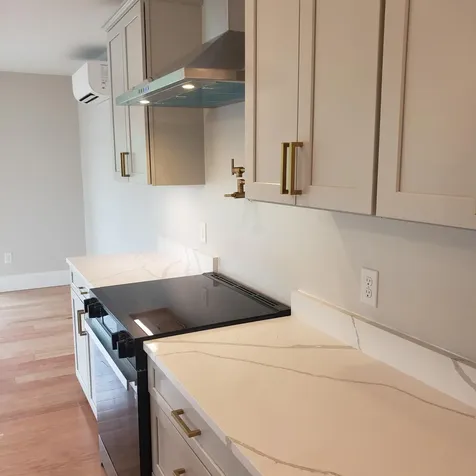 188 E Grand Avenue Old Orchard Beach ME 04064