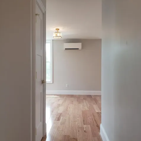 188 E Grand Avenue Old Orchard Beach ME 04064