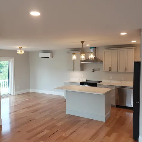 188 E Grand Avenue Old Orchard Beach ME 04064