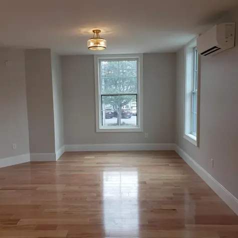 188 E Grand Avenue Old Orchard Beach ME 04064