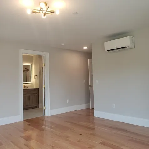188 E Grand Avenue Old Orchard Beach ME 04064