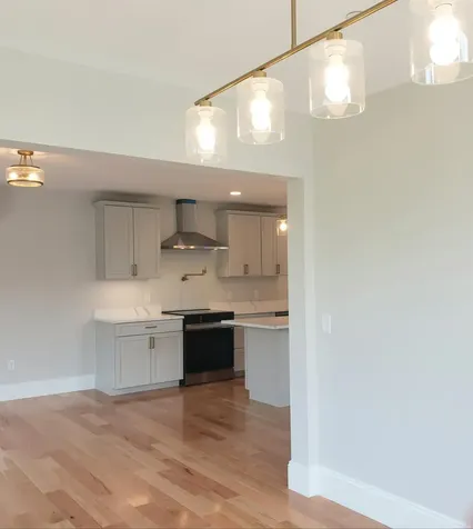 188 E Grand Avenue Old Orchard Beach ME 04064