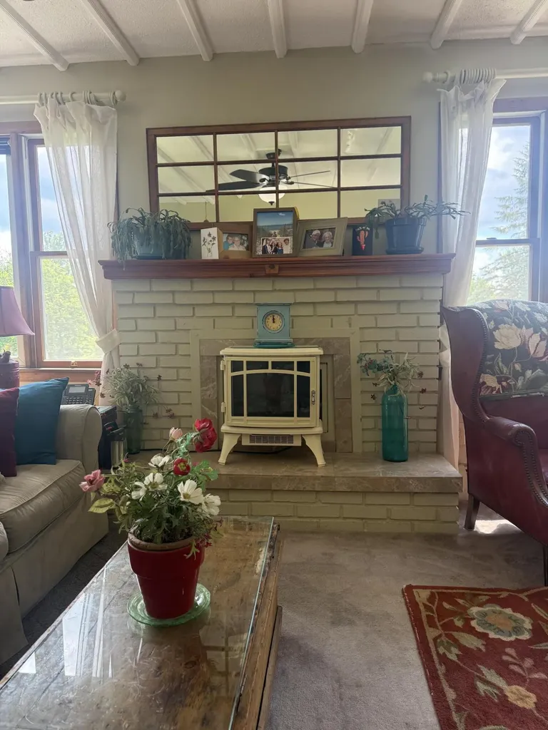363 Mount Hope Avenue Bangor ME 04401