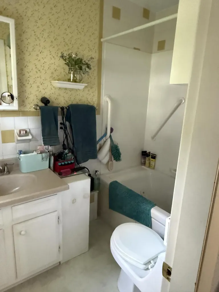 363 Mount Hope Avenue Bangor ME 04401