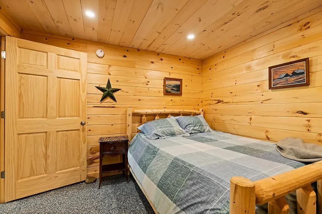 73 Mallard Drive Richmond ME 04357