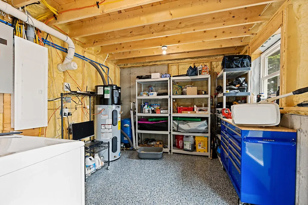 73 Mallard Drive Richmond ME 04357