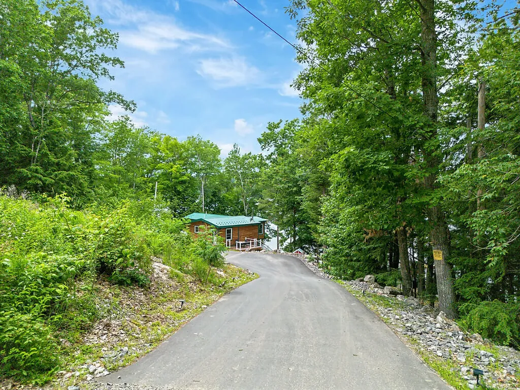 73 Mallard Drive Richmond ME 04357