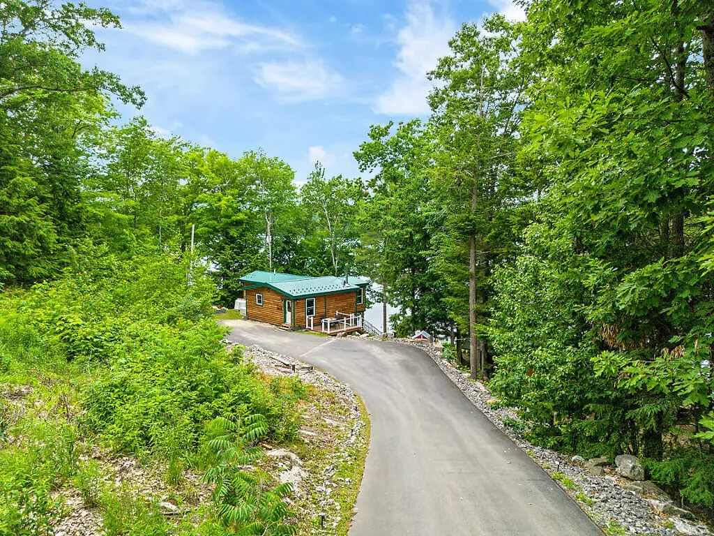 73 Mallard Drive Richmond ME 04357