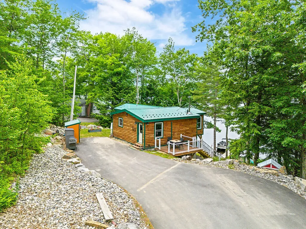 73 Mallard Drive Richmond ME 04357