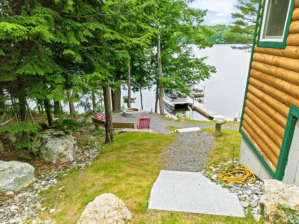 73 Mallard Drive Richmond ME 04357