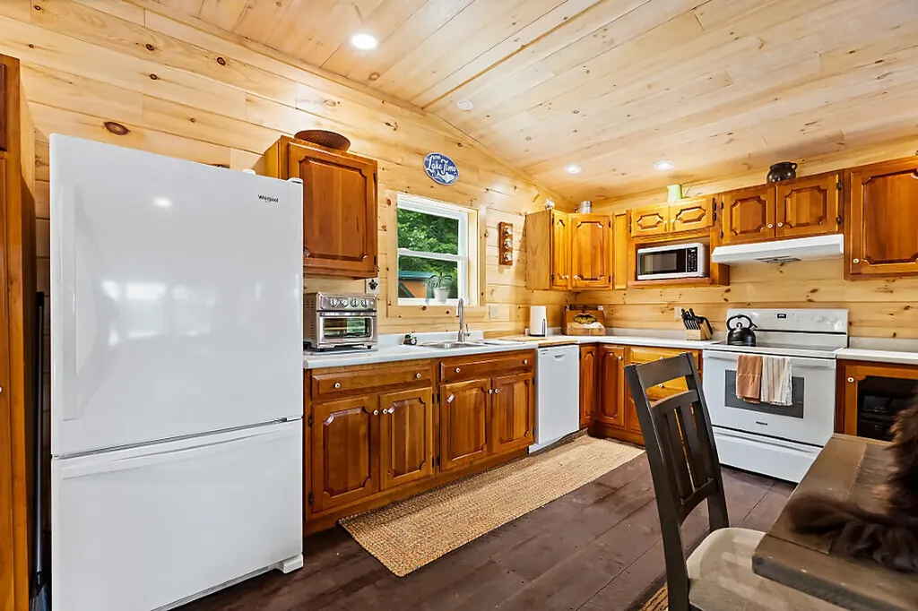 73 Mallard Drive Richmond ME 04357