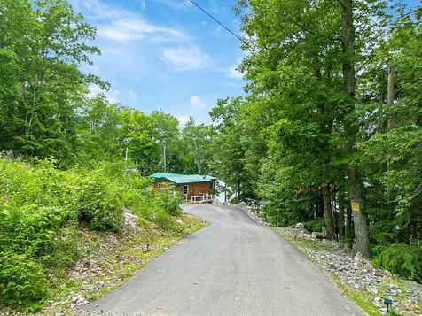 73 Mallard Drive Richmond ME 04357