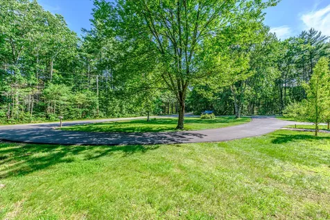 10 Lost Tree Lane Lyman ME 04002