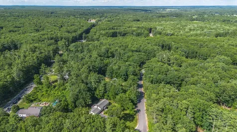 10 Lost Tree Lane Lyman ME 04002