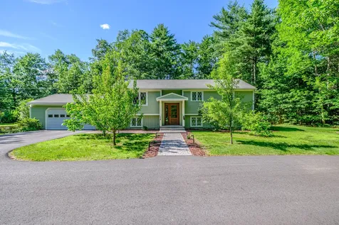 10 Lost Tree Lane Lyman ME 04002
