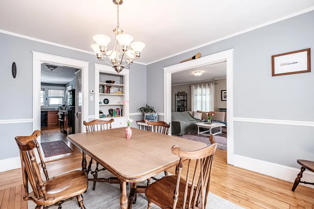 15 Longfellow Street Portland ME 04103