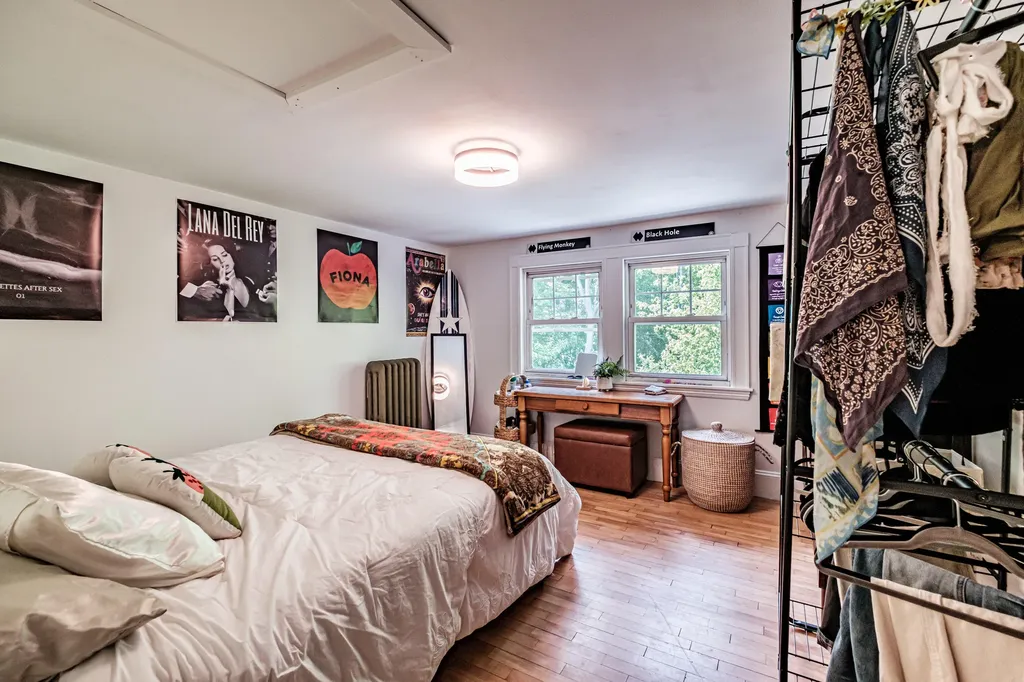 15 Longfellow Street Portland ME 04103