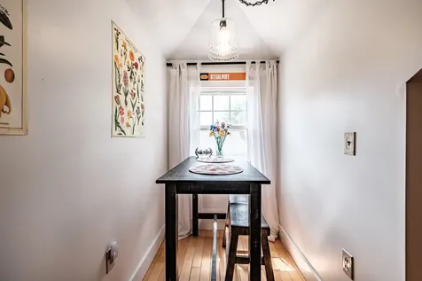 15 Longfellow Street Portland ME 04103