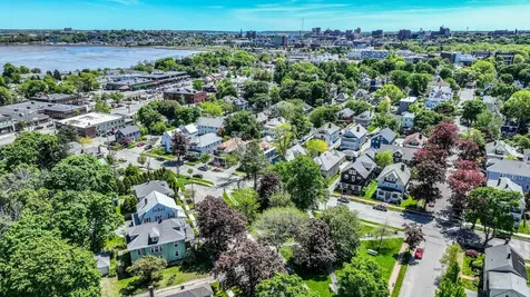 15 Longfellow Street Portland ME 04103