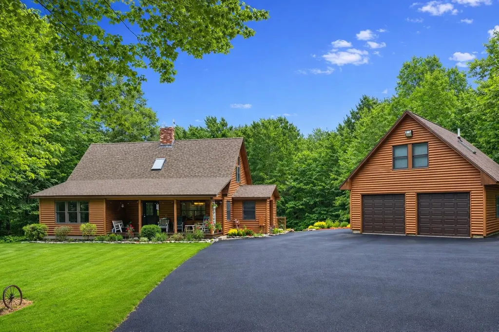 27 Independence Drive Windham ME 04062
