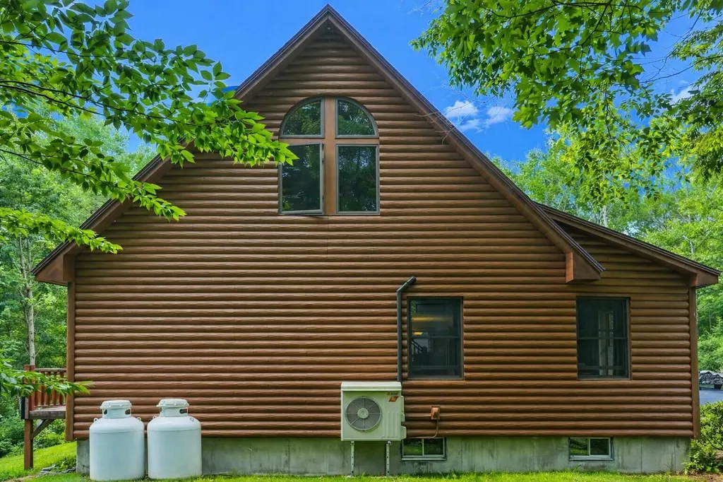 27 Independence Drive Windham ME 04062