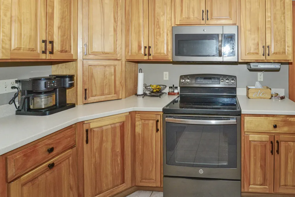 27 Independence Drive Windham ME 04062