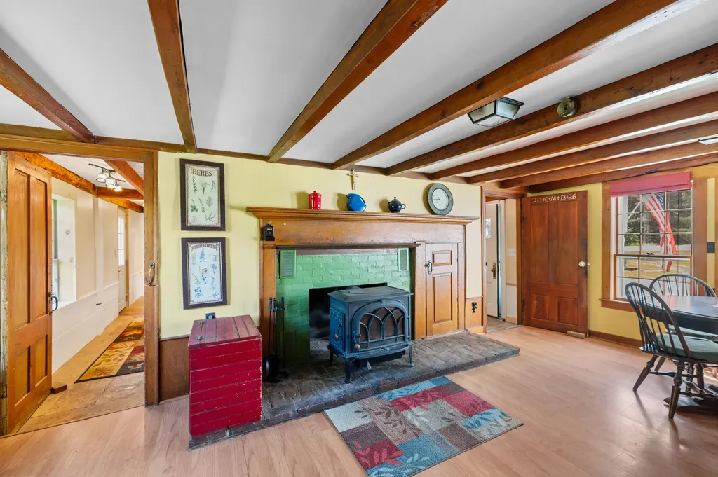 17 Cushnoc Road Vassalboro ME 04989