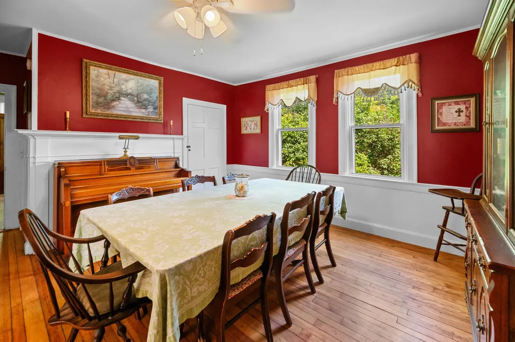 17 Cushnoc Road Vassalboro ME 04989