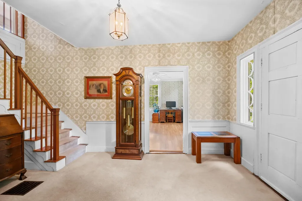 17 Cushnoc Road Vassalboro ME 04989