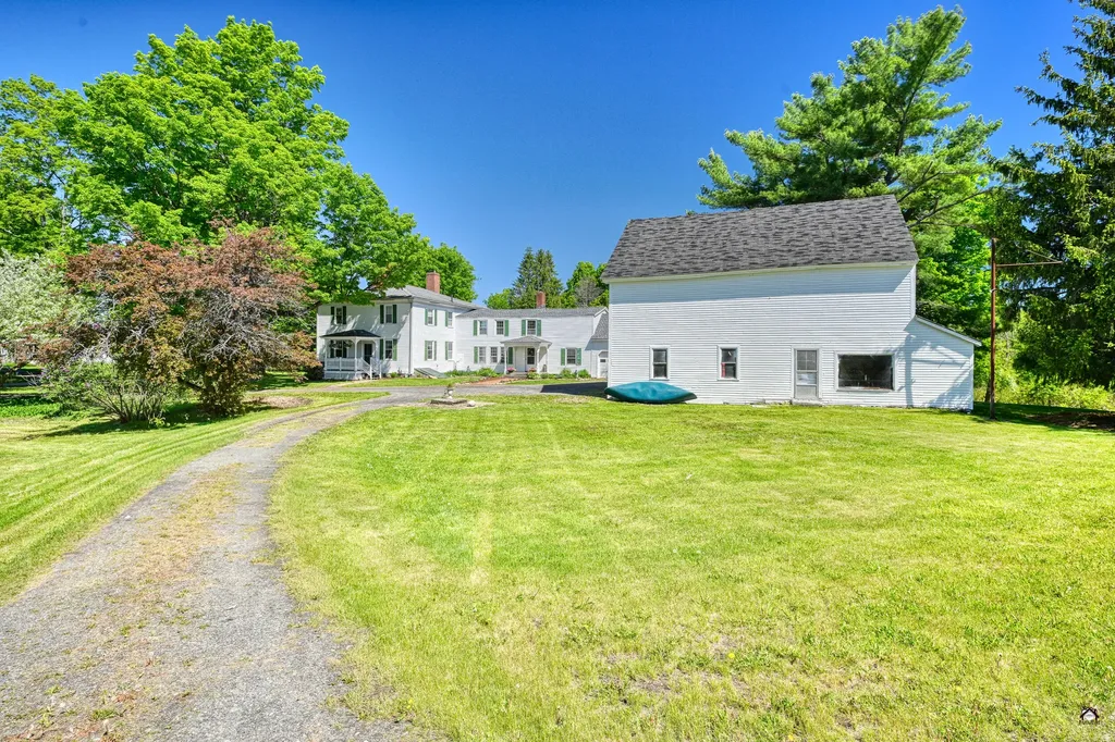 17 Cushnoc Road Vassalboro ME 04989