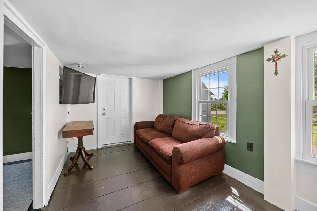 17 Cushnoc Road Vassalboro ME 04989