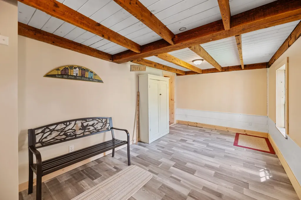 17 Cushnoc Road Vassalboro ME 04989