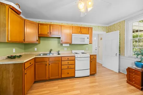 17 Cushnoc Road Vassalboro ME 04989