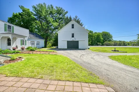 17 Cushnoc Road Vassalboro ME 04989