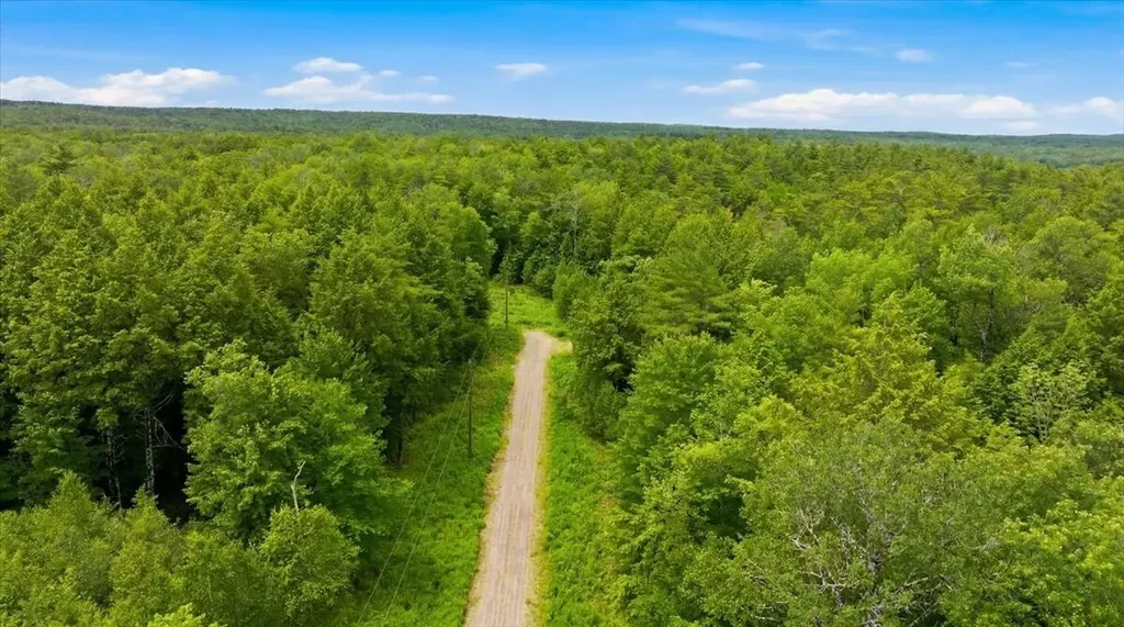 Lot 08 Sara's Way Bowdoinham ME 04008