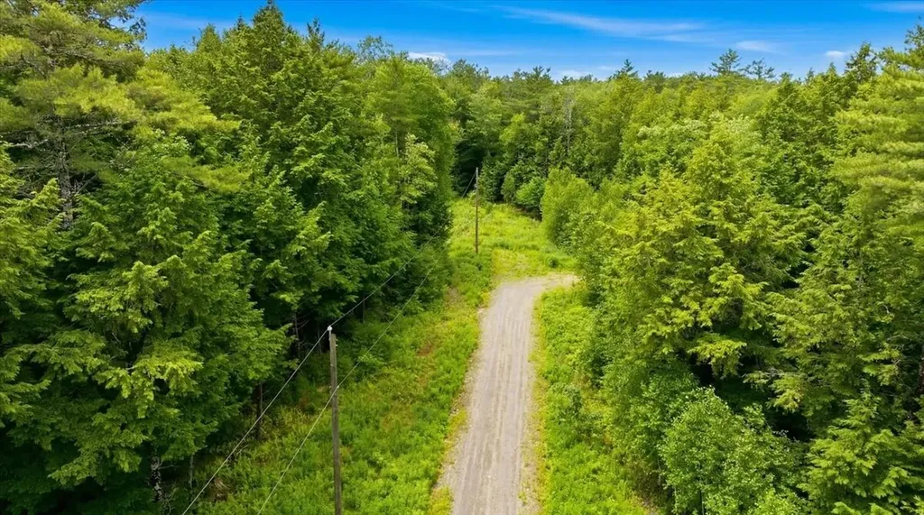 Lot 08 Sara's Way Bowdoinham ME 04008