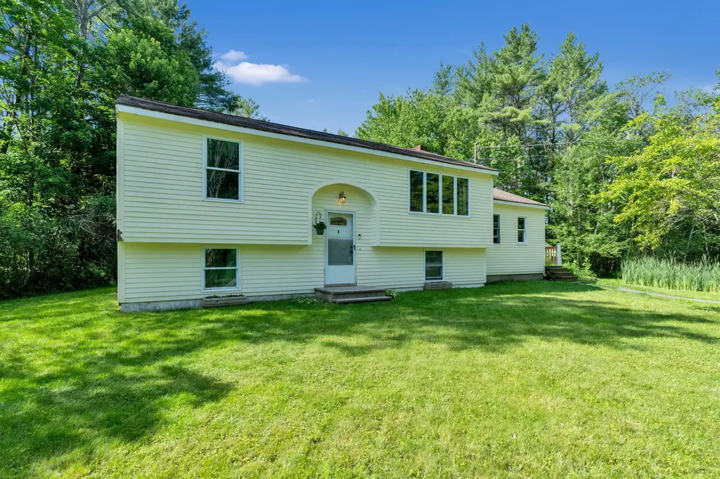 41 Mclellan Road Gorham ME 04038